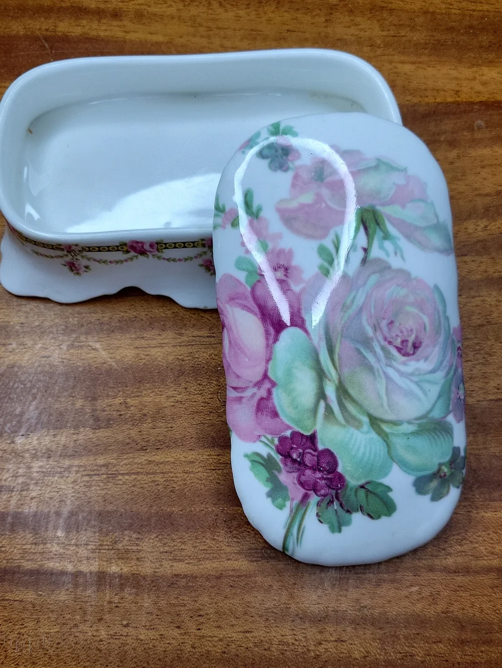 Porcelain Jewelry Trinket Box